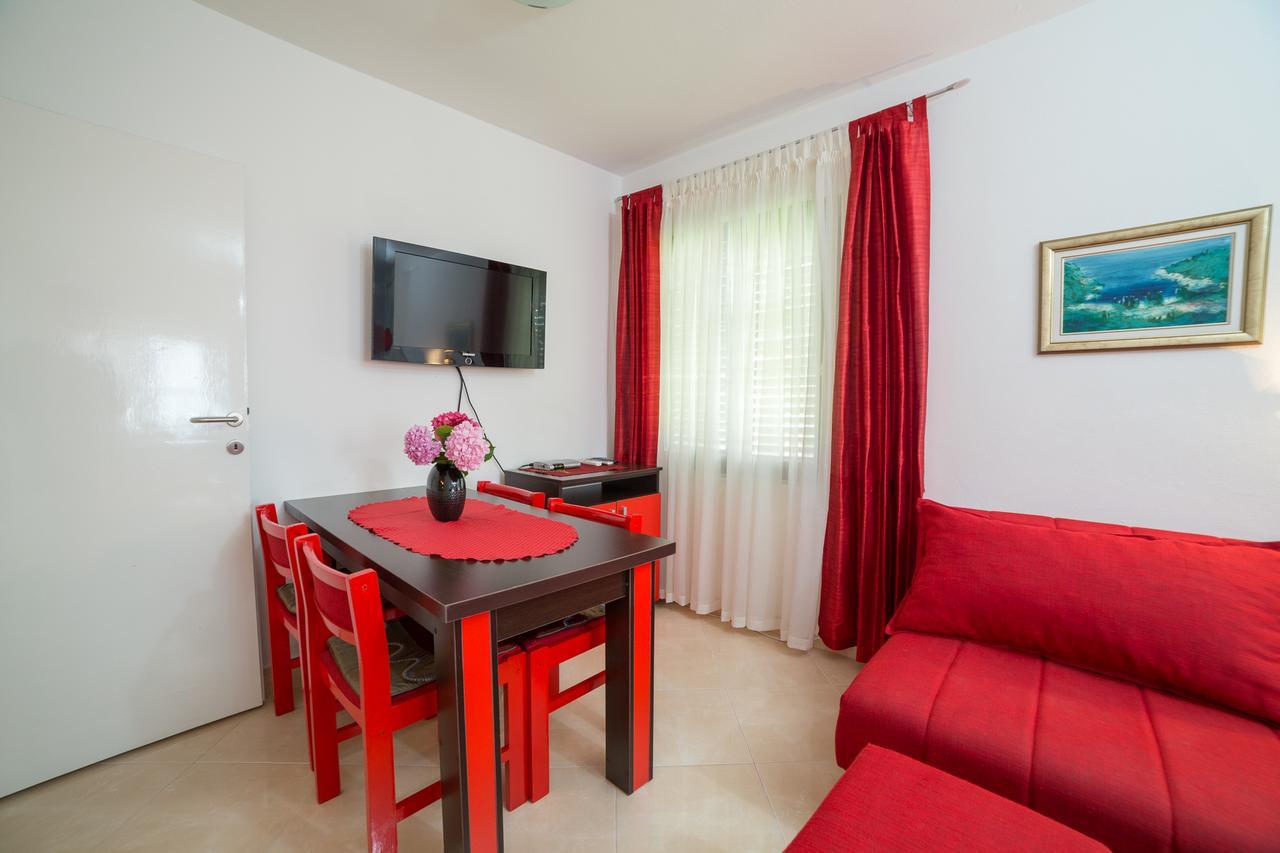 Sofija Apartments Sveti Stefan Exterior foto